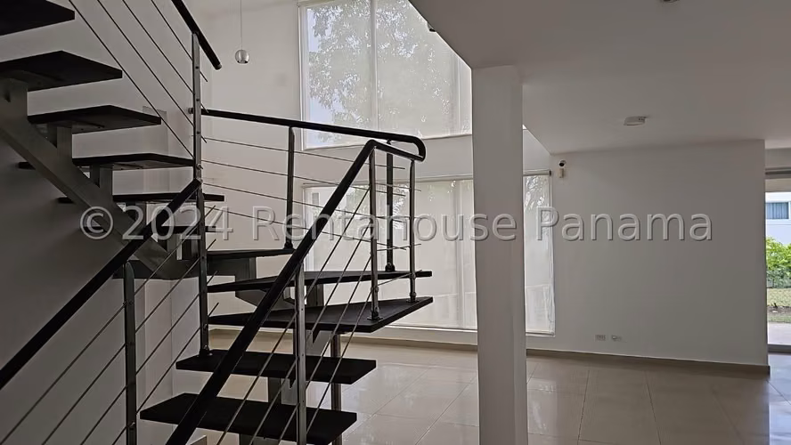 Casa en Venta en Costa Sur AFC 26-6003