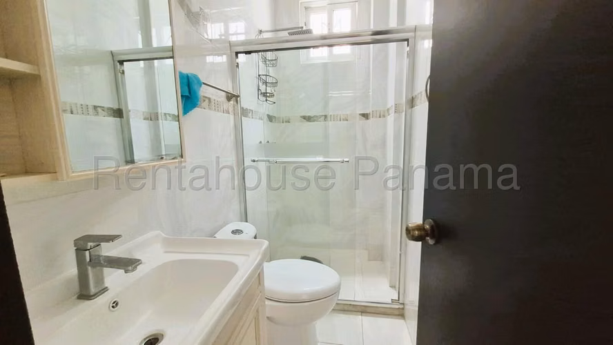 Casa en Venta en Altos de Panama AFC 26-6655