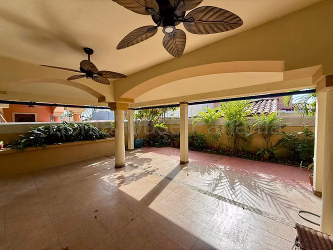 Alquilo Casa en Ph EL DORAL en Costa Sur.