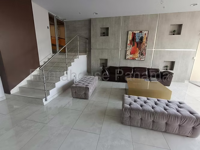 Se Vende Apartamento en San Francisco YDU