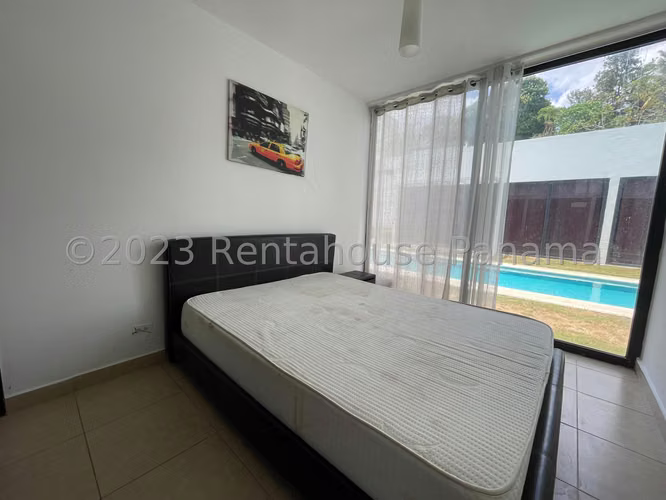 VENTA DE CASA EN COCLE DCD23-9980