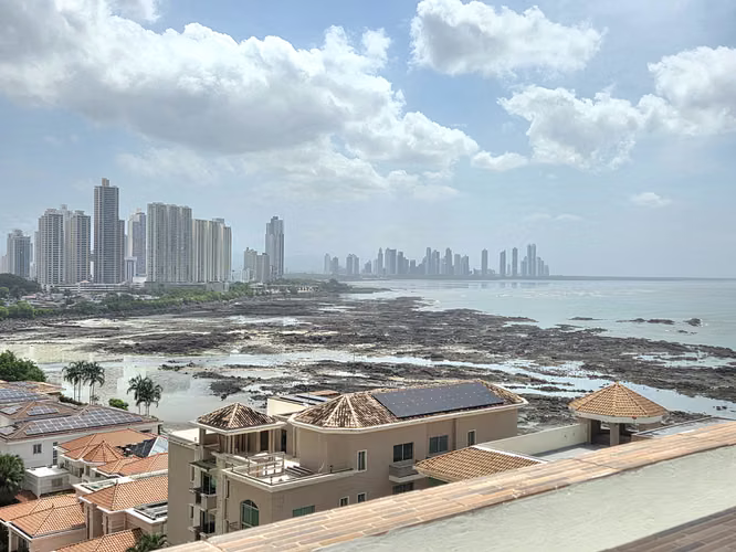 PH GRAND TOWER - PUNTA PACIFICA - VENTA