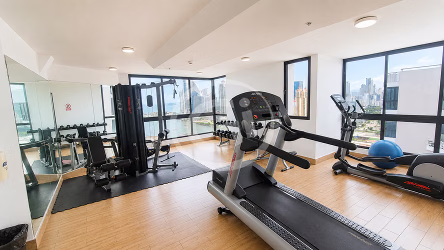 Remate Bancario Venta Apartamento San Francisco Bay Torre 500. Negociable