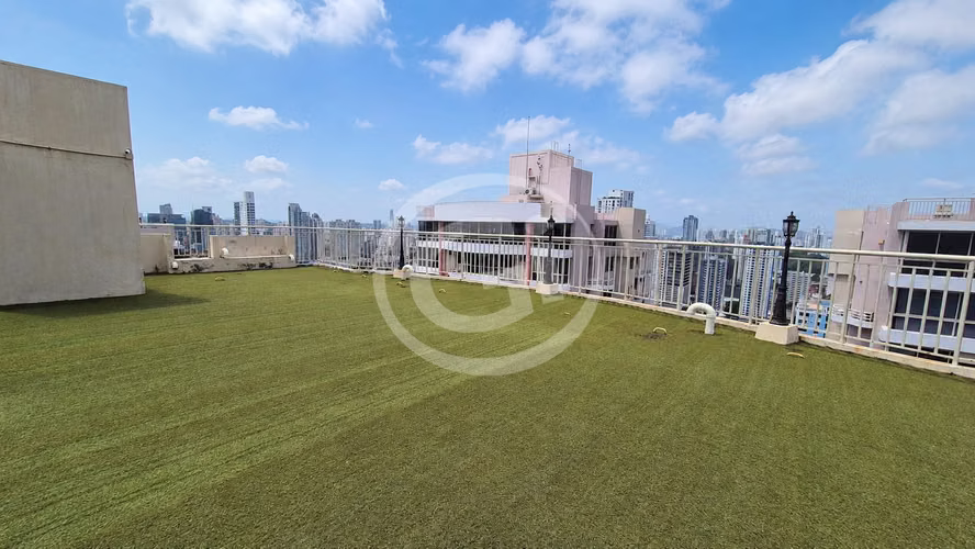 Remate Bancario Venta Apartamento San Francisco Bay Torre 500. Negociable