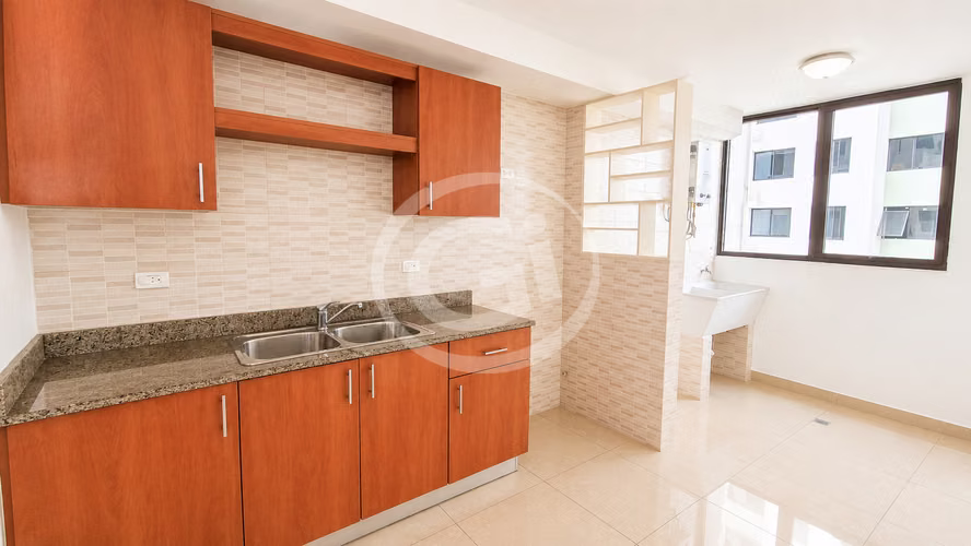 Remate Bancario Venta Apartamento San Francisco Bay Torre 500. Negociable