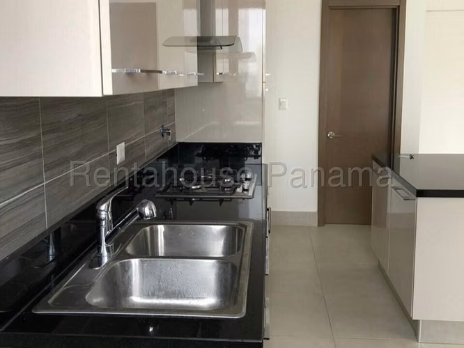 Alquiler de apartamento en Ph Obarrio 27MVCH239