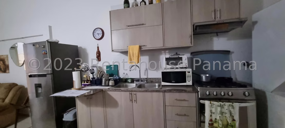 Vendo Apartamento en Juan Diaz KA26-570