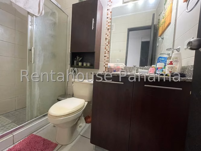 Vendo Apartamento en Via España KA25-3664
