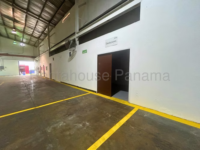 Se Alquila Galera en Don Bosco MDV27-424