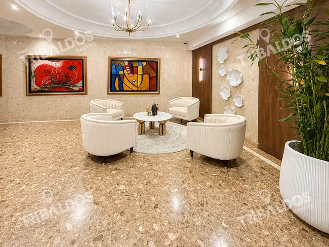 Alquiler de apartamento con vista al mar en Rocamar, Ave. Balboa - Imagen 9