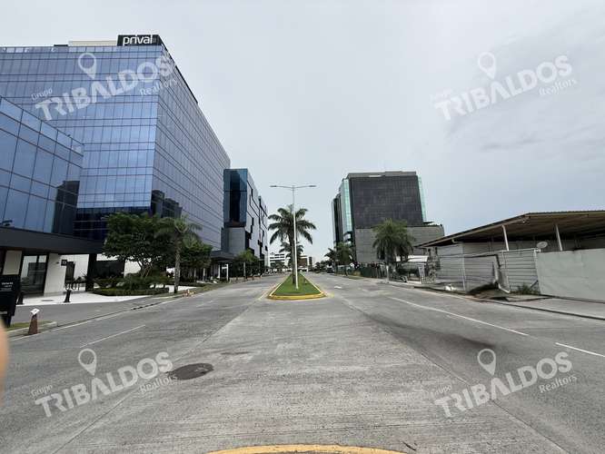 Venta de Terreno en Santa María District - Imagen 2
