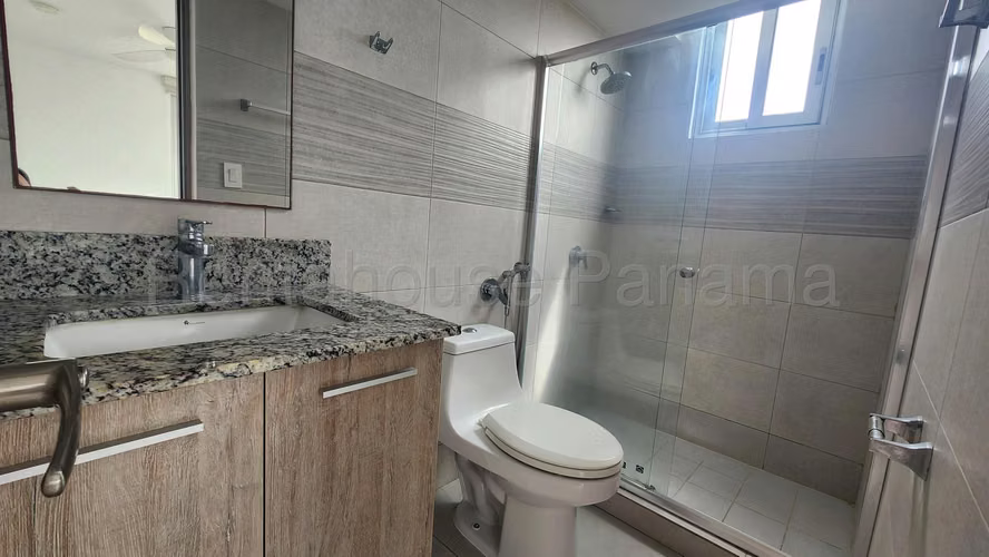 Alquiler de Apartamento en El Bosque Ph Greenwood KC