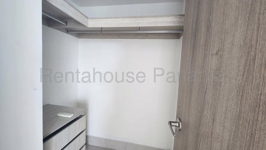 Alquiler de Apartamento en El Bosque Ph Greenwood KC