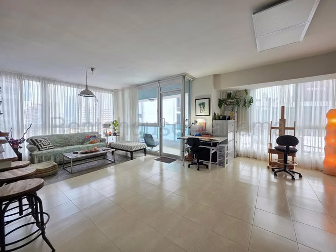 Venta de Apartamento en Avenida Balboa Ph Grandbay Tower Solo Cliente Directo MC