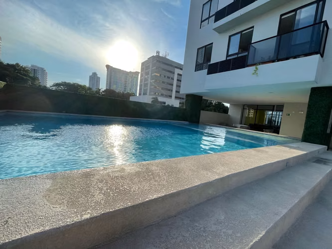 Alquiler de apartamento Amoblado en P.H. The Gray | Calle 50 | Bella Vista. ER