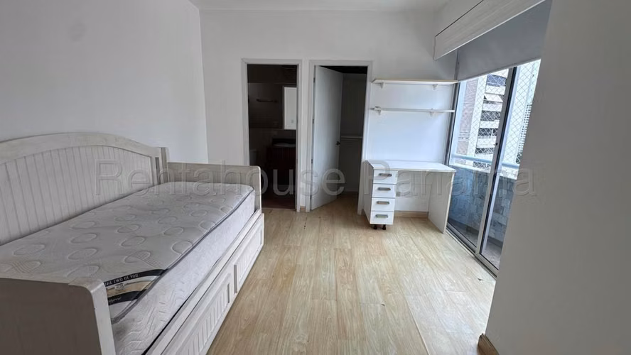 Apartamento en Alquiler en Punta Paitilla JG