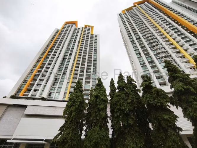 Apartamento en Venta en Condado del Rey JG