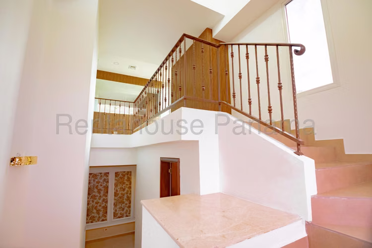 Casas en Cocoli - Venta