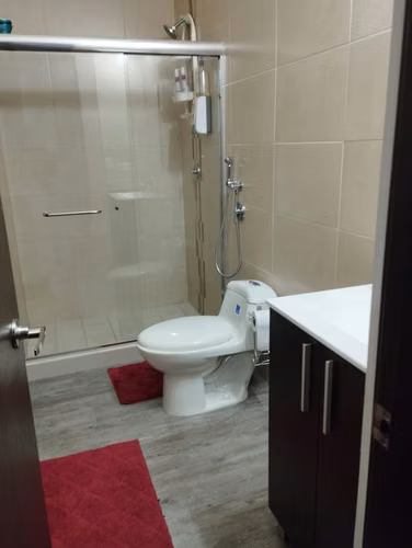 Se Vende Apartamento en Vía España | Piso Alto | Línea Blanca