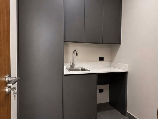 ALQUILER DE OFICINA REMODELADA EN PH PRIME TIME, COSTA DEL ESTE (3)