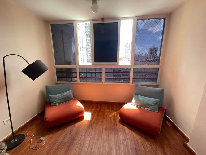 Se Vende Apartamento Amoblado en Vía España | 96 m² | 3 Recámaras | 2 Estacionamientos