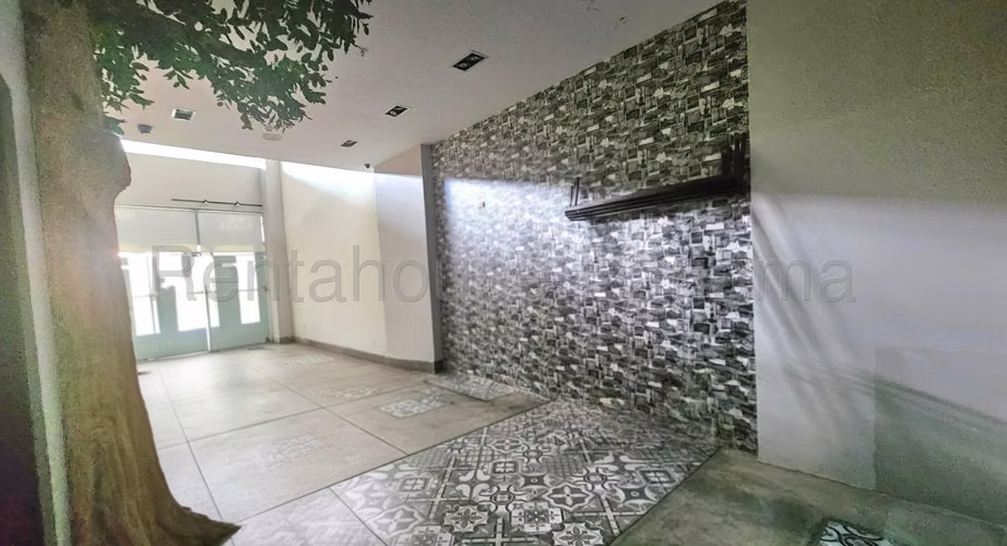 Local Comercial de 150 m2 en Alquiler en San Francisco 27PPM416