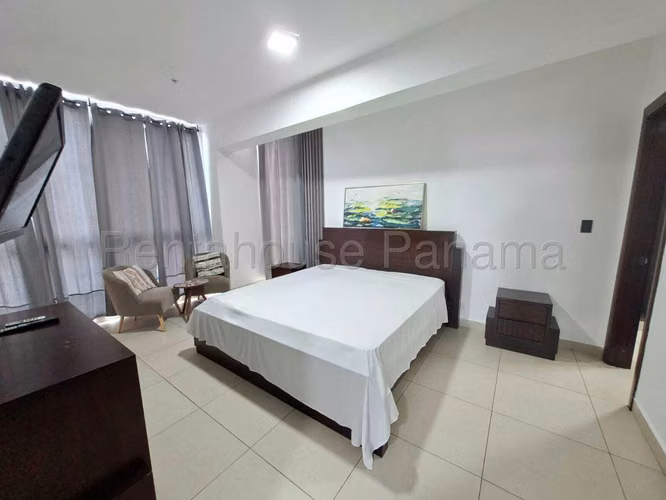 Alquiler de Apartamento en Avenida Balboa Ph Rivage NS