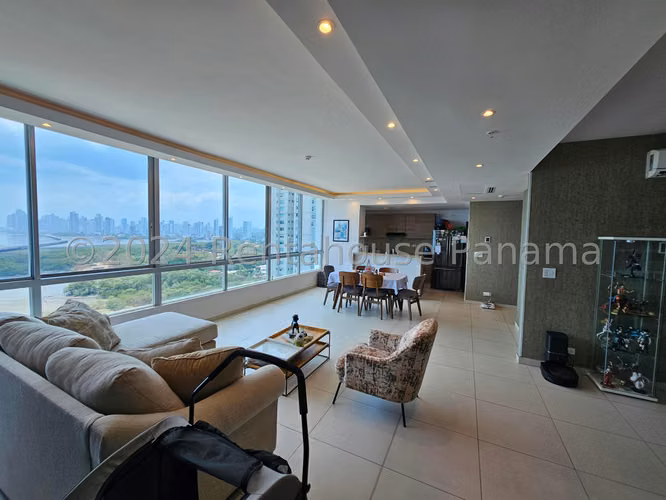 Venta de Apartamento en Costa del Este Ph MAUI Luxury NS