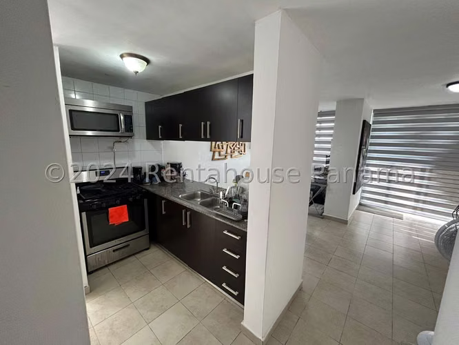 Venta de apartamento en Ph Cosmopolitan Towers 27MVCH466