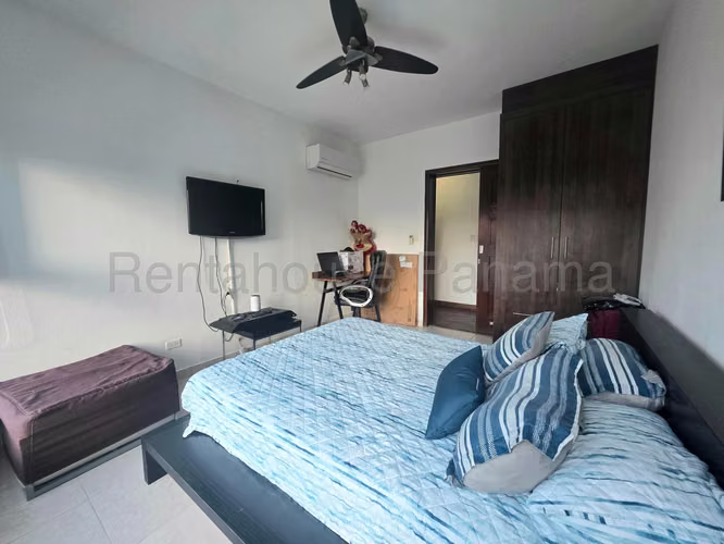 Alquiler Apartamento Avenida Balboa - YD