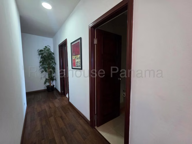 Alquiler Apartamento Avenida Balboa - YD
