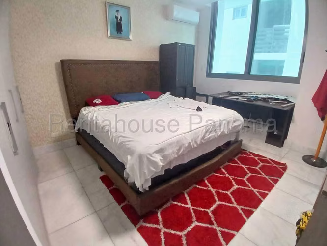 Se Alquila Apartamento en Paitilla LA26-7787
