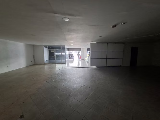 Alquiler de local comercial en transistmica