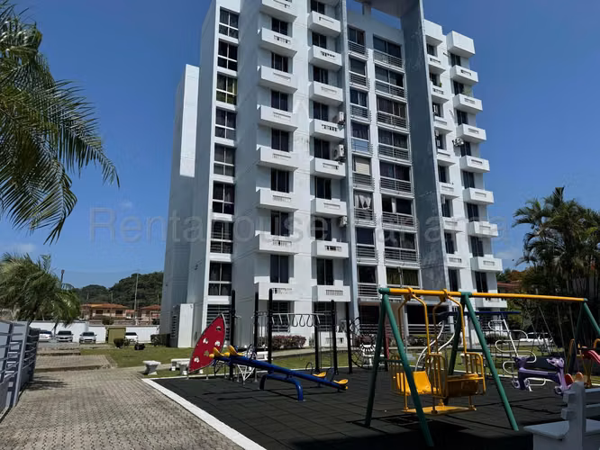 House for Sale in Condado del Rey - YD