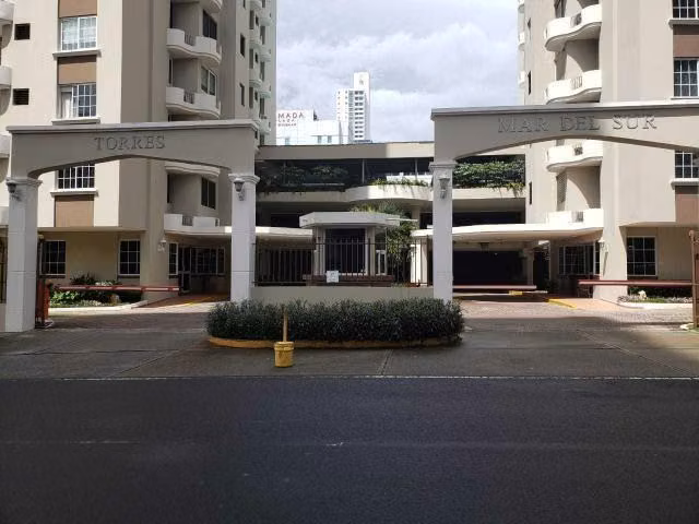 Apartamento en Venta en San Francisco. PH TORRES MAR DEL SUR. 27LDC460