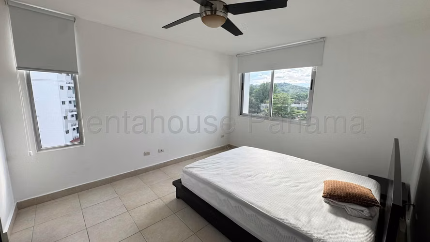 Apartamento en Venta en Clayton. PH CLAYTON PARK I. 27LDC54