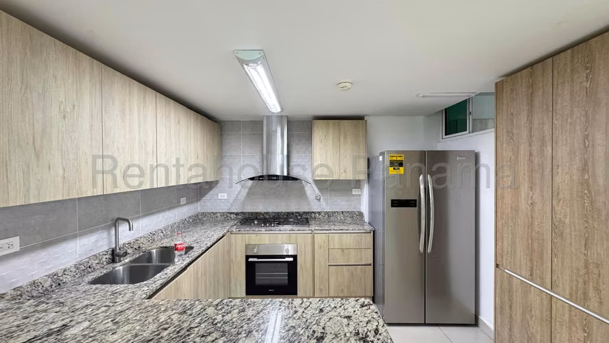 Apartamento en Alquiler en Albrook. PH FOREST GATE. 27LDC454