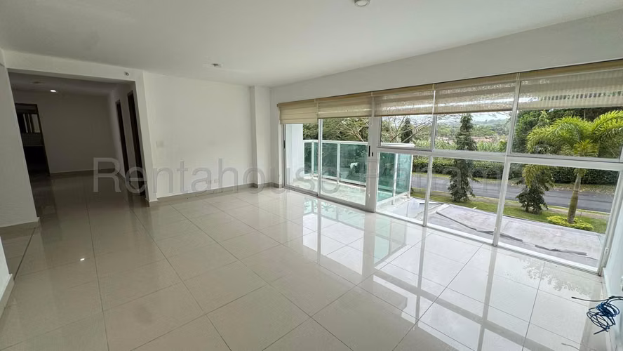 Apartamento en Alquiler en Albrook. PH FOREST GATE. 27LDC454