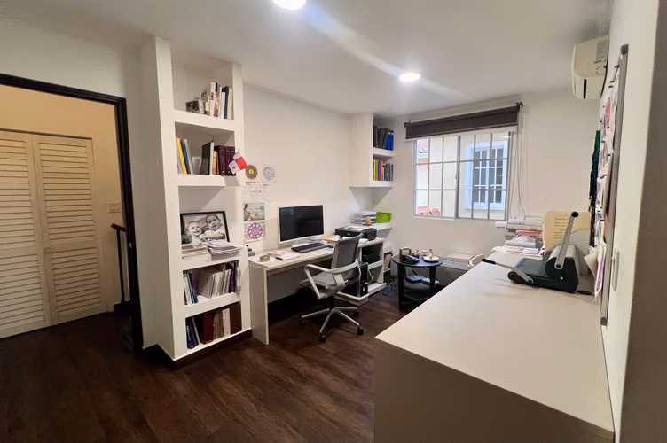 Casa en Venta y Alquiler – Residencial Castel Novo