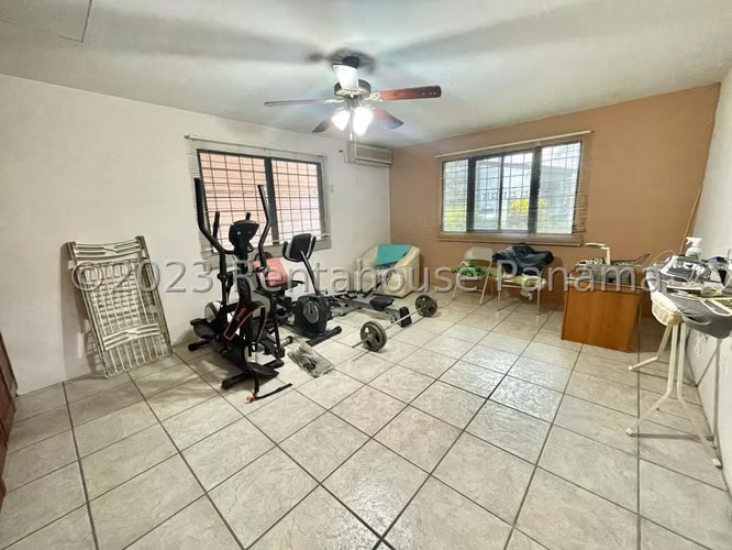 Casa en Venta en Villa Lucre AFC 26-3037