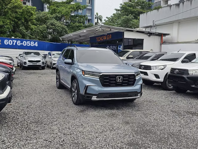 Honda Pilot Touring 2023 - Imagen 3
