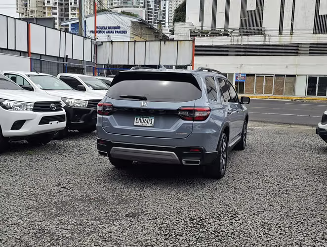 Honda Pilot Touring 2023 - Imagen 4