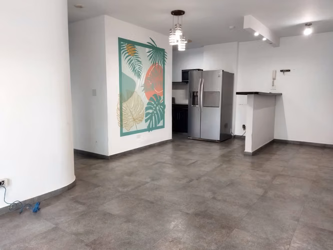 SE VENDE APARTAMENTO VIA PORRAS  ID 834