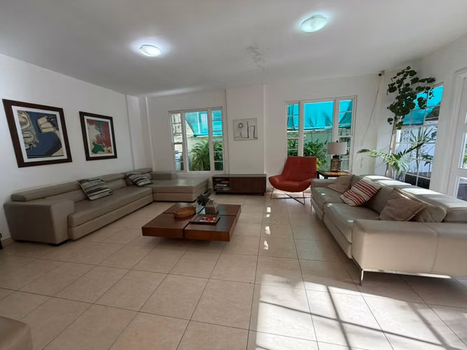 Venta de Casa en Villa Valencia, Costa Sur