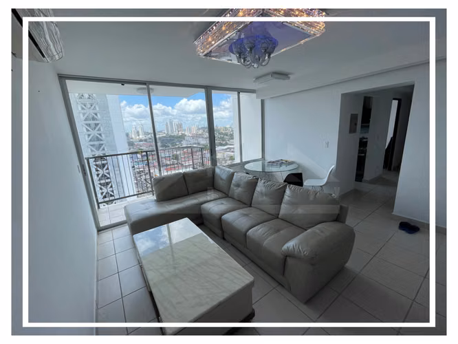 Alquiler de Apartamento Amoblado en Parque Lefevre - Imagen 4