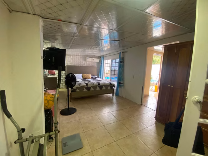 Casa en Venta con Piscina | 4 Recámaras | 319 m² de Terreno | Las Cumbres