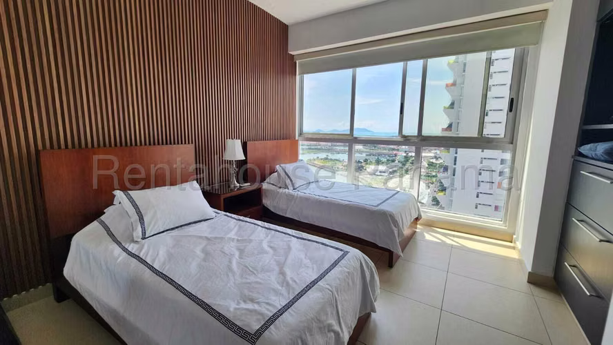 Apartamento en Venta en Avenida Balboa 25EPP3980