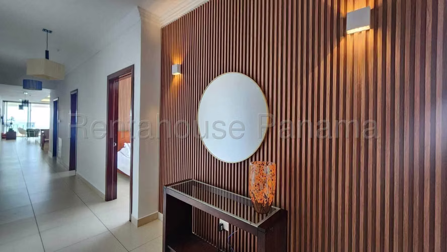 Apartamento en Venta en Avenida Balboa 25EPP3980