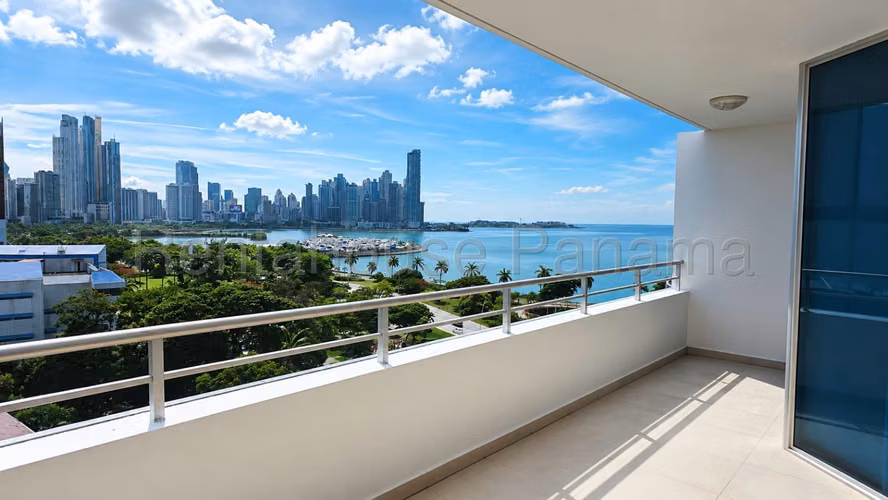 Apartamento en Venta en Avenida Balboa 27EPP305