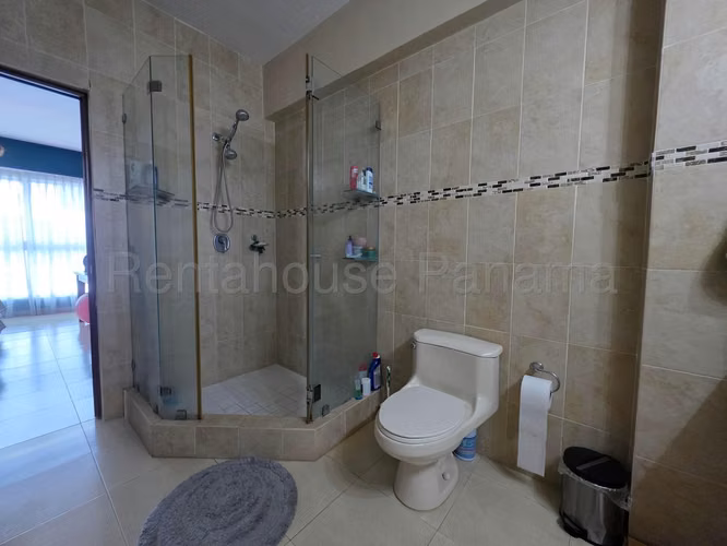 Venta Apartamento Avenida Balboa - YD